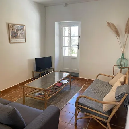 Gîte Guiroya Saint-Jean-le-Vieux  Extérieur photo